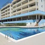 Cozy Flat With Shared Pool-beahost Διαμέρισμα *