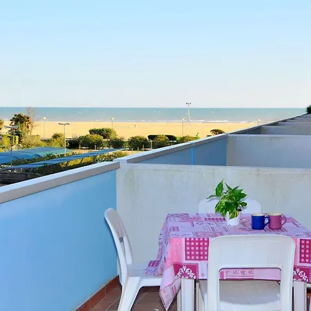 아파트 Cozy Flat With Shared Pool-beahost 비비오네