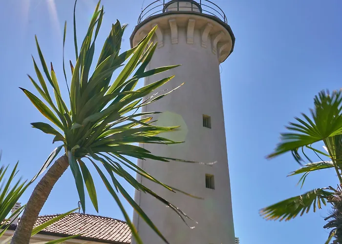 아파트 Cozy Flat With Shared Pool-beahost *